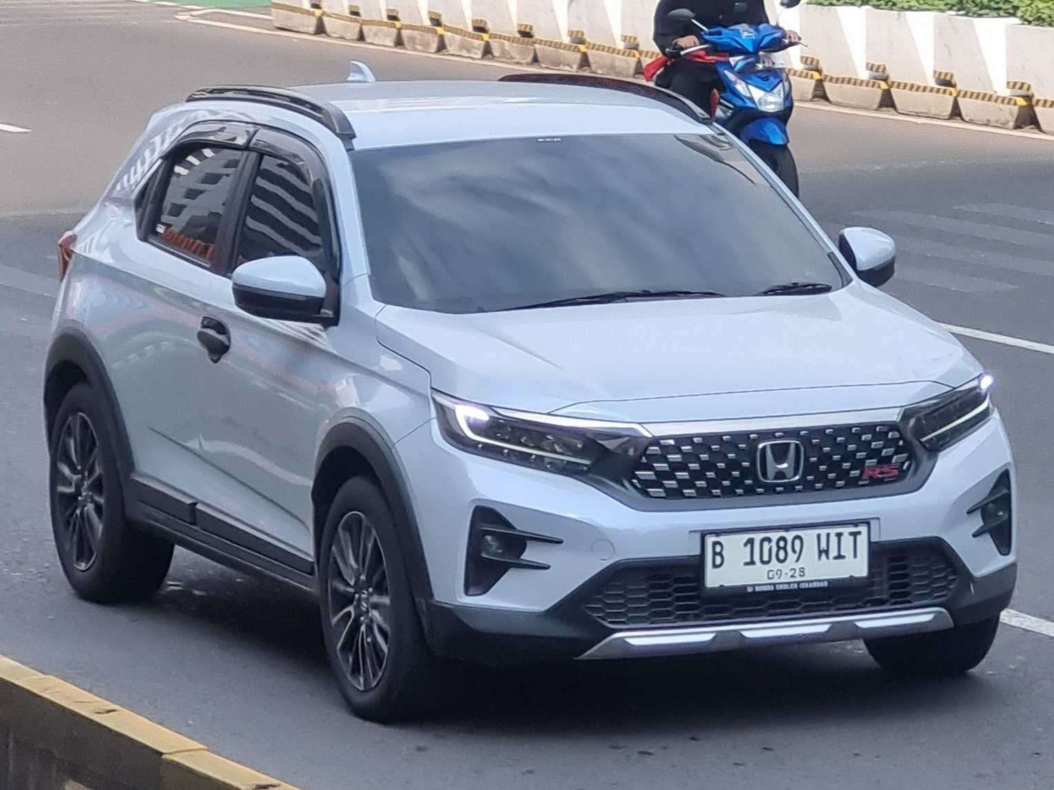 B 1089 WIT, Honda WR-V 2nd gen (DG4), 2022–