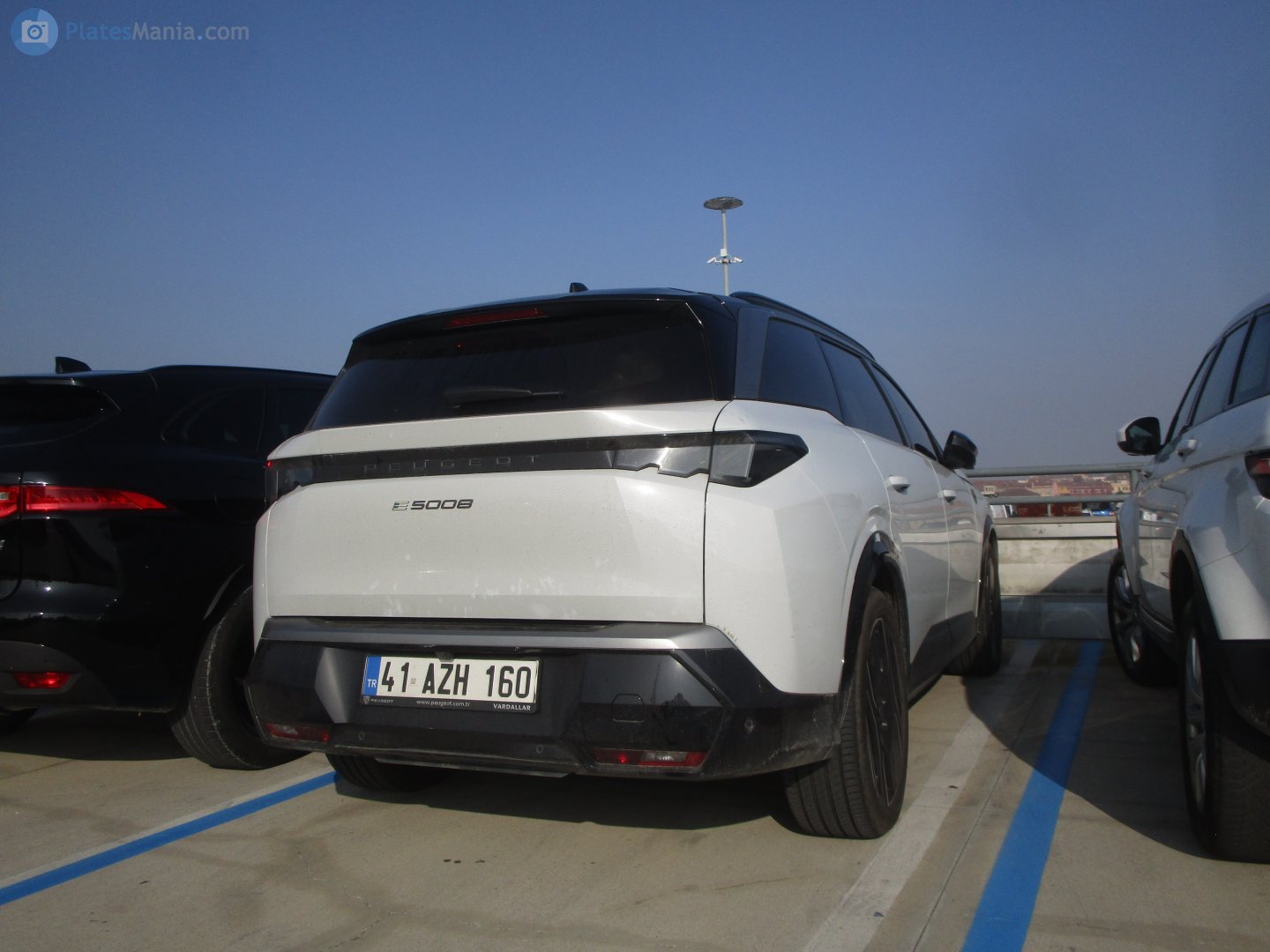 41 AZH 160, Peugeot 5008 3rd gen (P67 / E-5008), 2024–