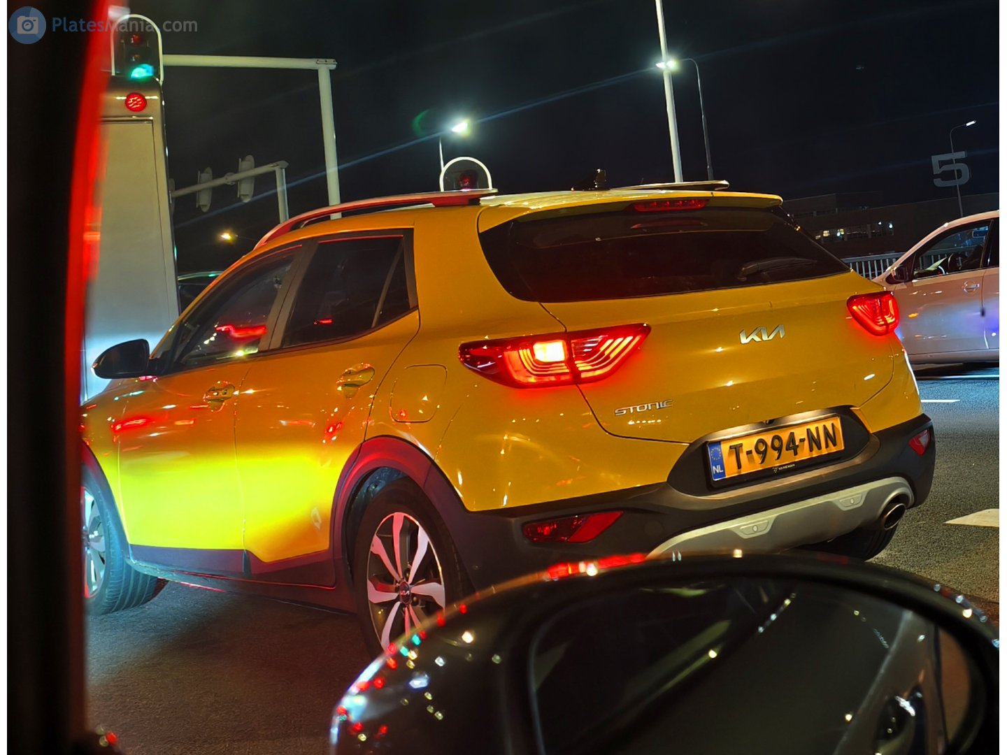 T-994-NN, Kia Stonic 1st gen (YB), 2017–