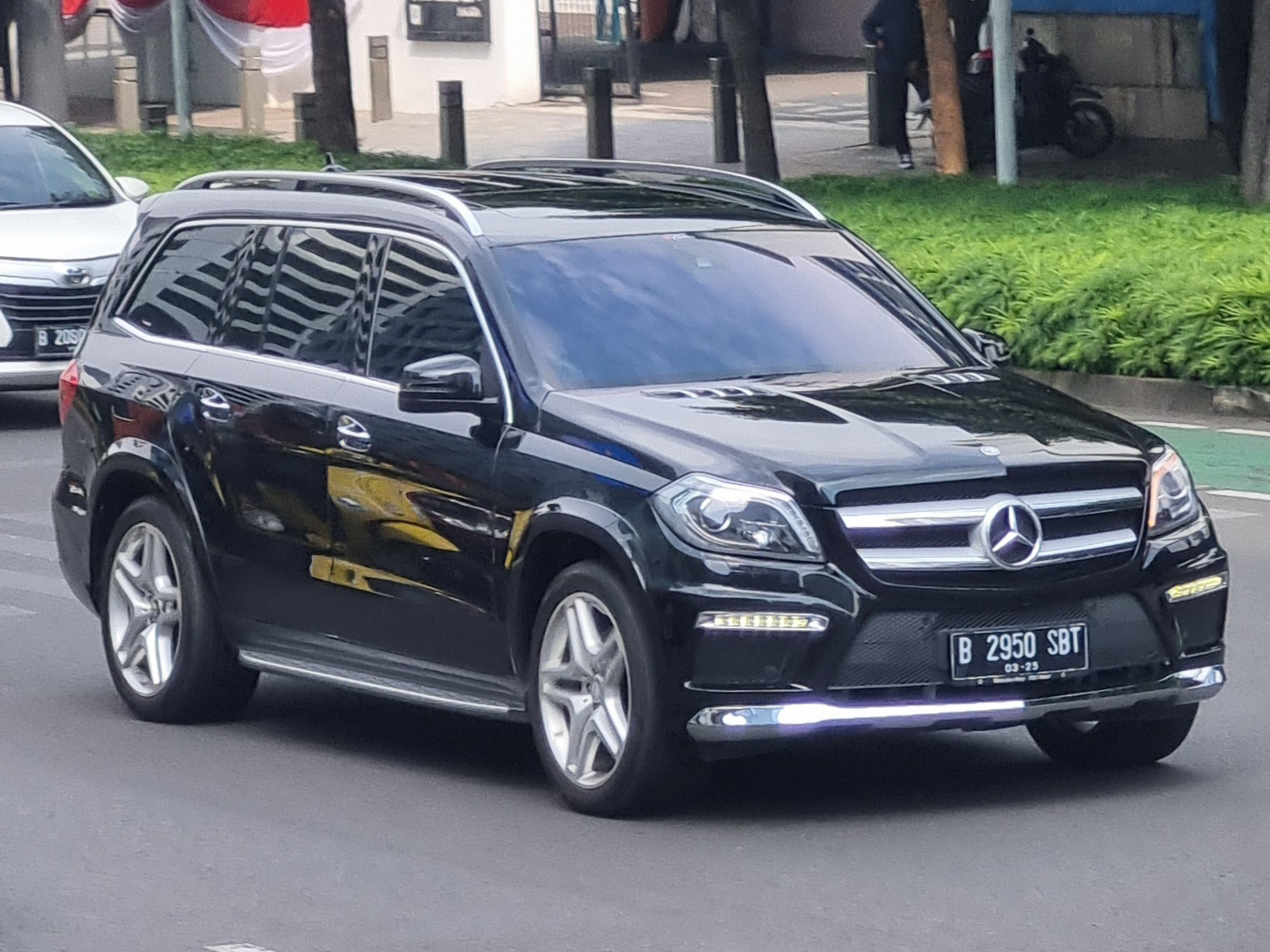 B 2950 SBT, Mercedes-Benz GL-Klasse 2nd gen (X166), 2012–2015