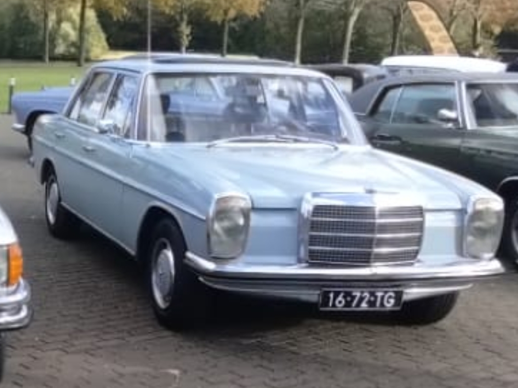 16-72-TG, Mercedes-Benz E-Klasse 220–240 Sedan Long (W114/W115), 1967­–1976