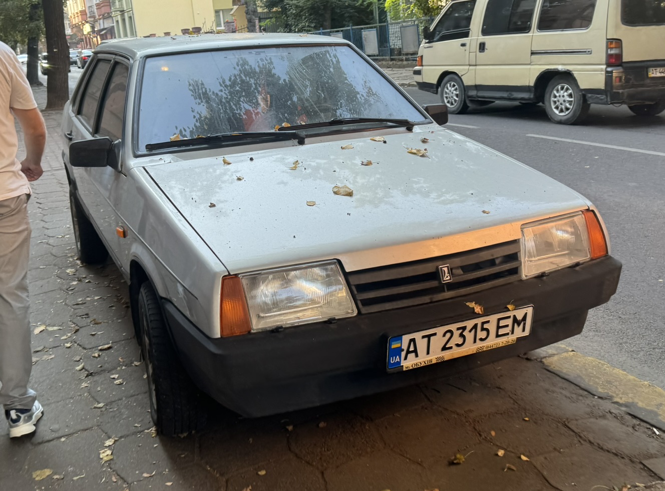 AT 2315 EM, Lada (VAZ) 21099 