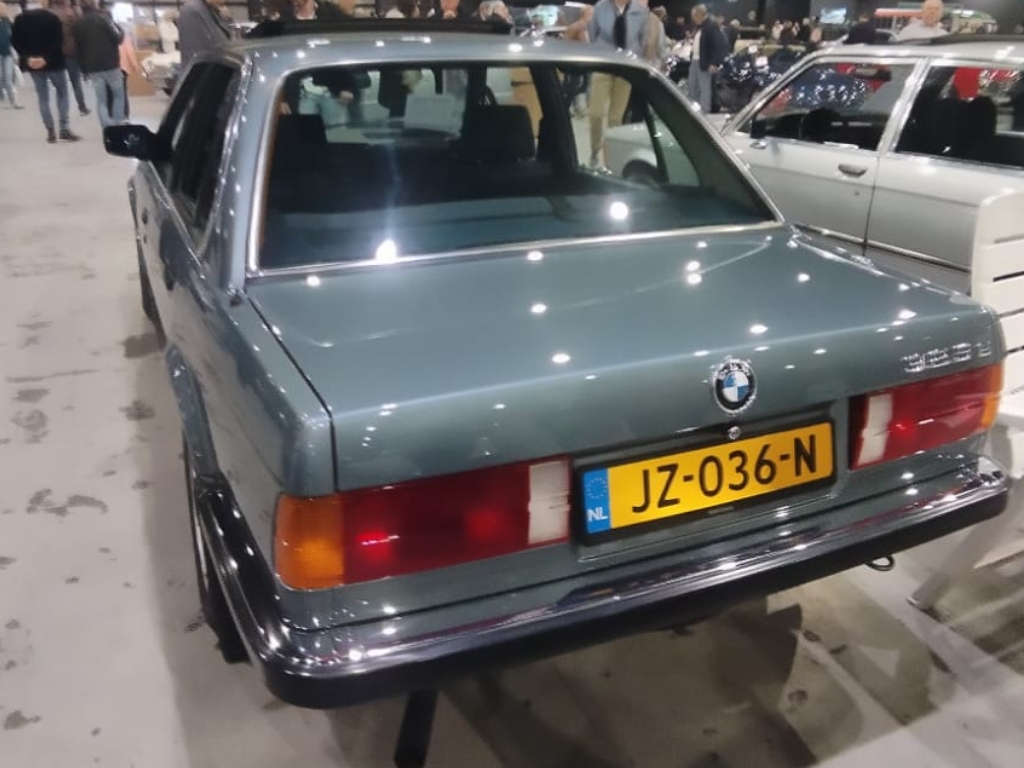 JZ-036-N, BMW 3 Series 2nd gen Sedan (E30), 1983–1991