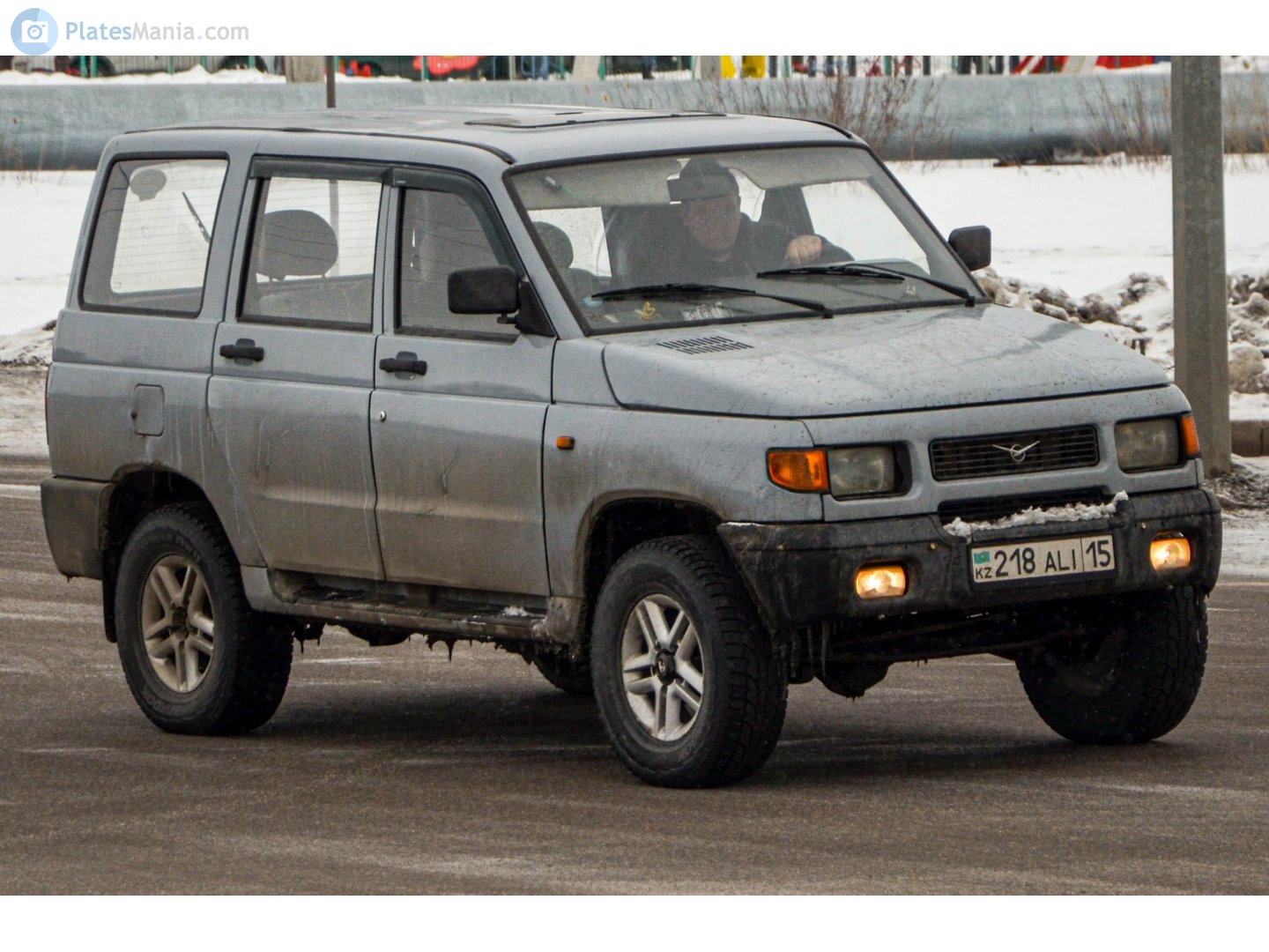 218 ALI 15, UAZ 3160 Симбир 1997–2004