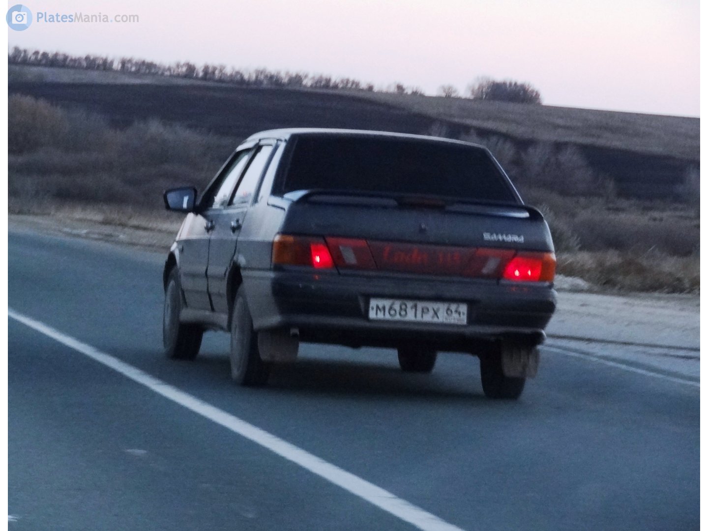 м 681 рх 64, Lada (VAZ) 2115 