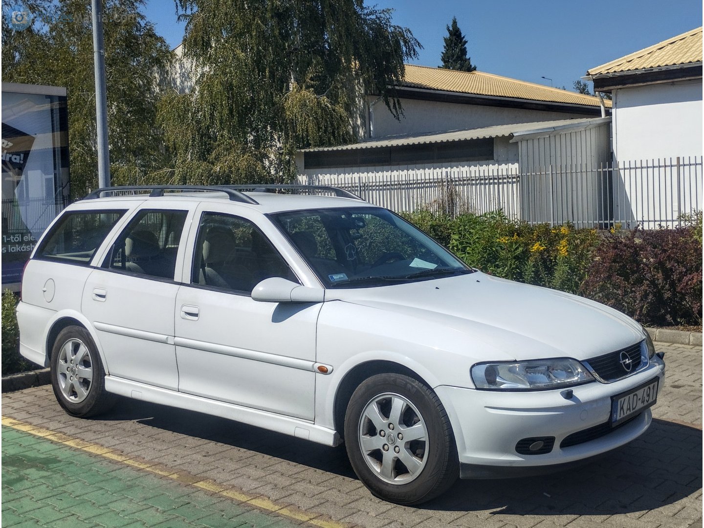 KAD-491, Opel Vectra 2nd gen Liftback (B; J96), 1995–2002