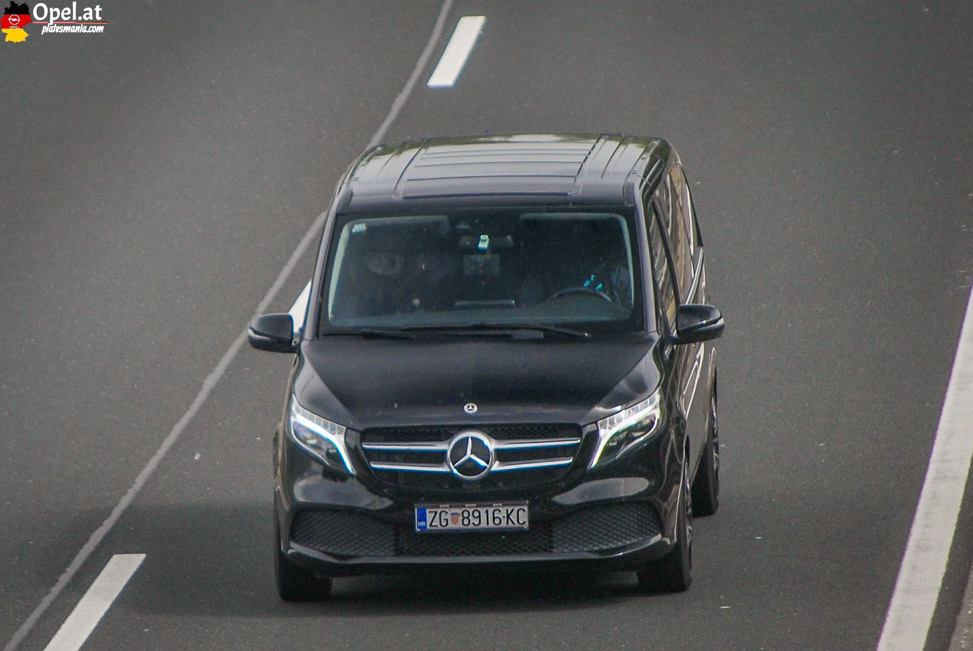 ZG 8916-KC, Mercedes-Benz V-Klasse 3rd gen (W447), 2014–2023