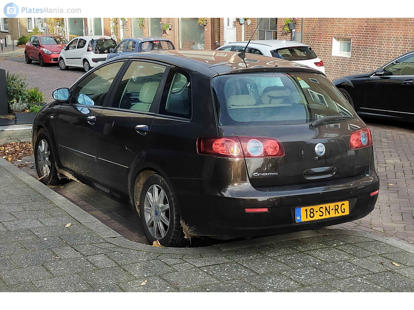 18-SN-RG, FIAT Croma 2nd gen (194), 2005–2007