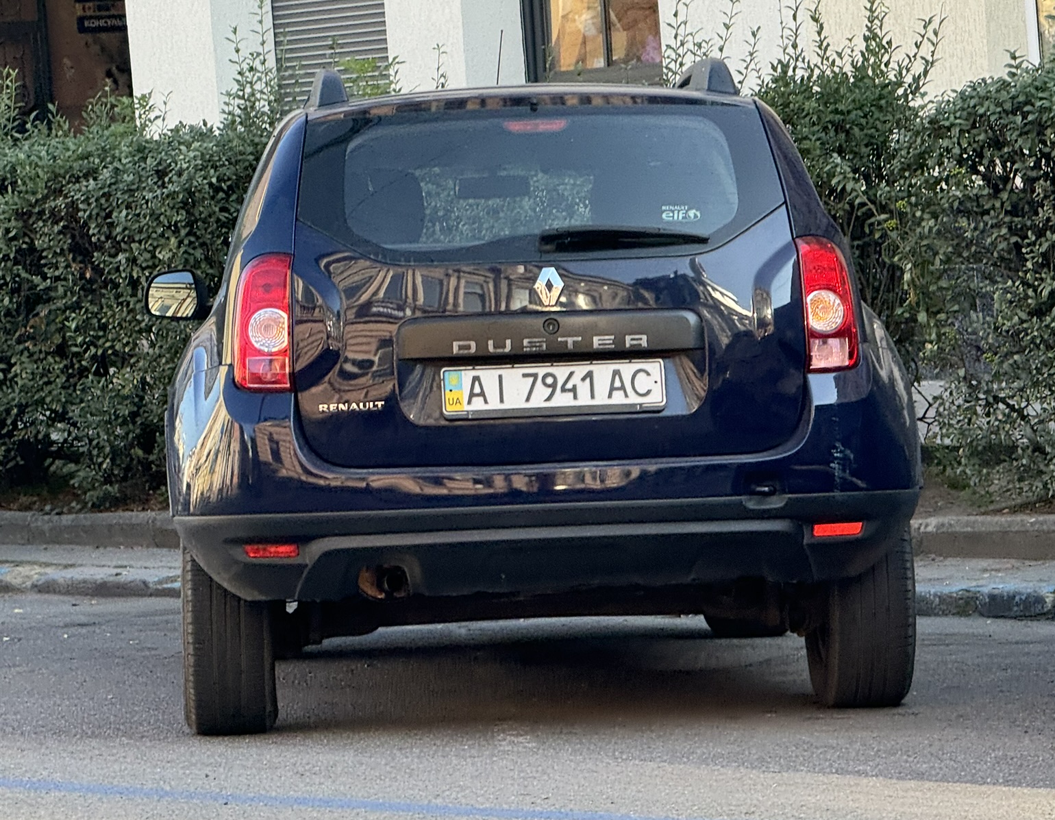 AI 7941 AC, Renault Duster 