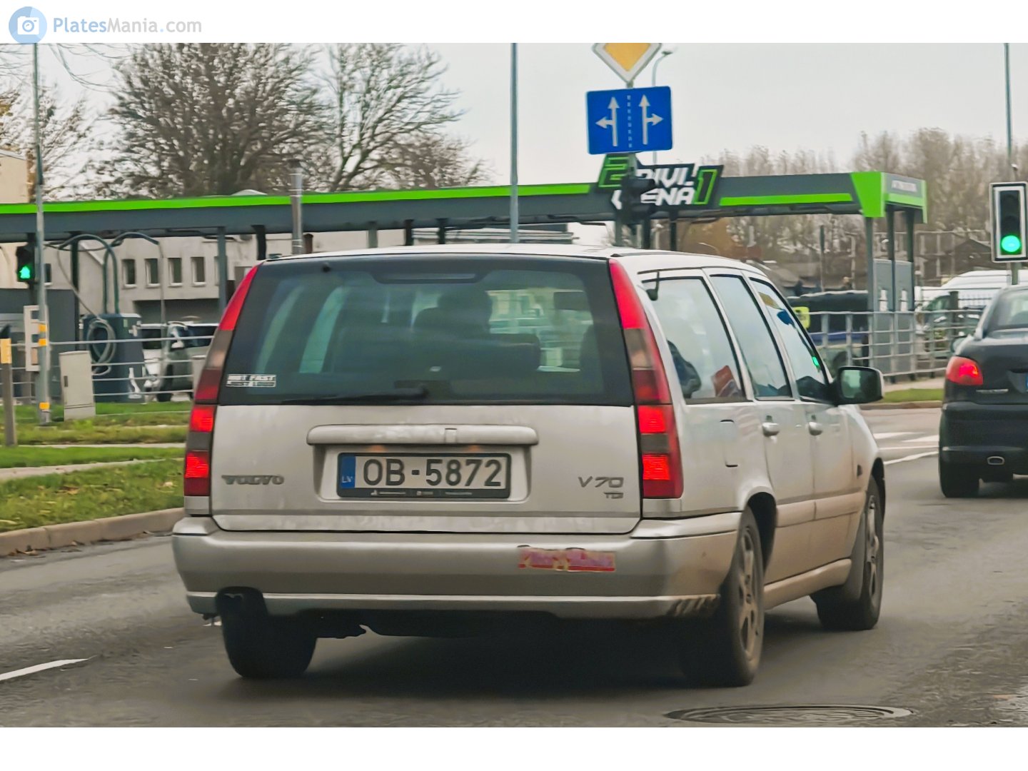OB-5872, Volvo V70 1st gen (875/876), 1996–2000