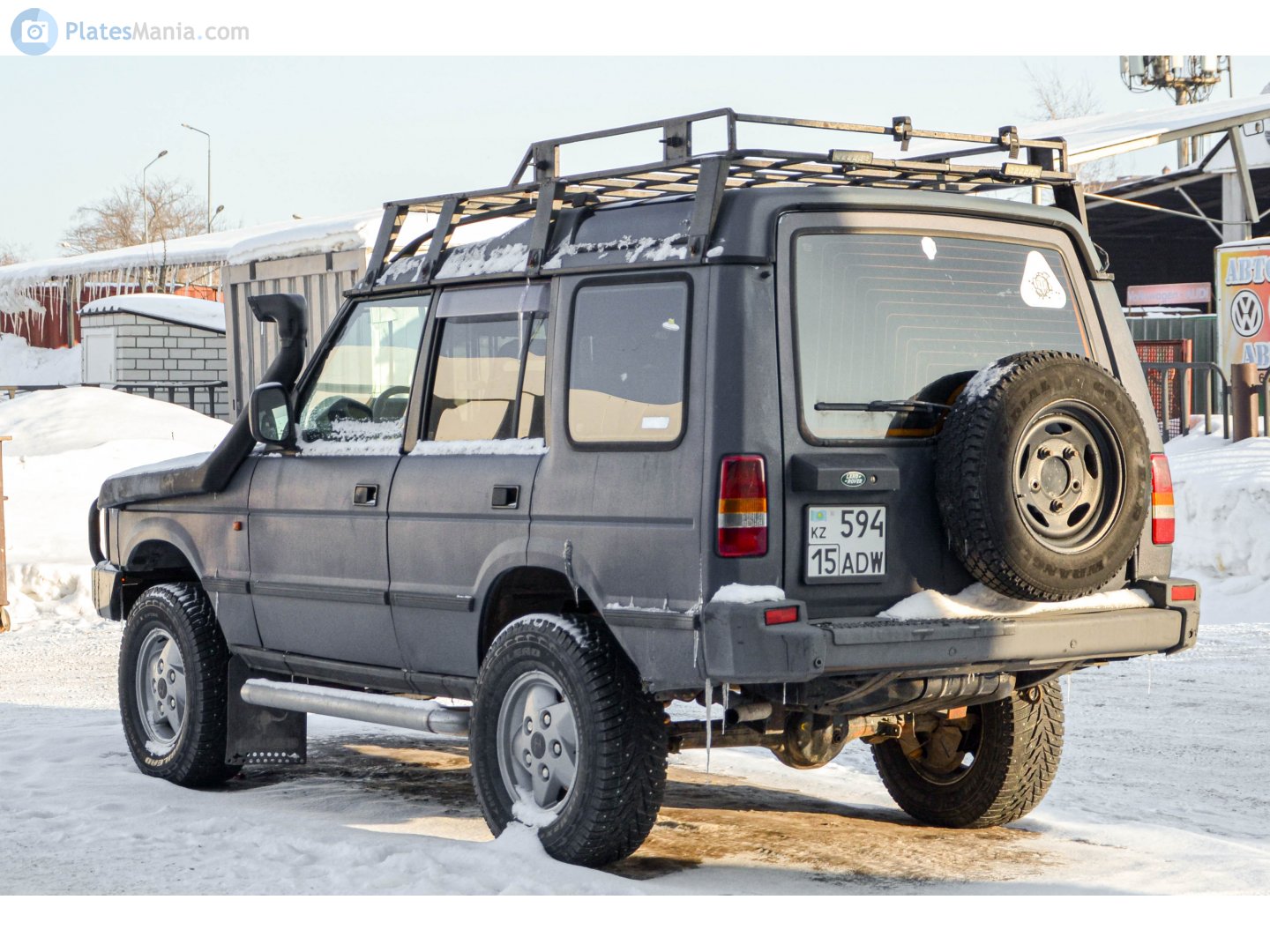 594 ADW 15, Land Rover Discovery 1st gen, 1989–1998