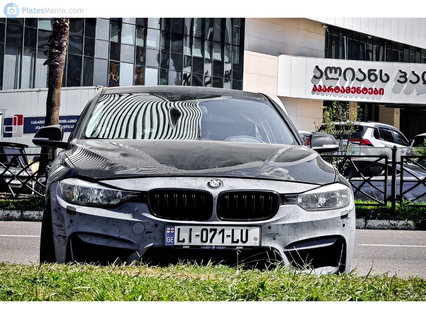 LI-071-LU, BMW 3 Series 6th gen Sedan (F30/F35), 2011–2019