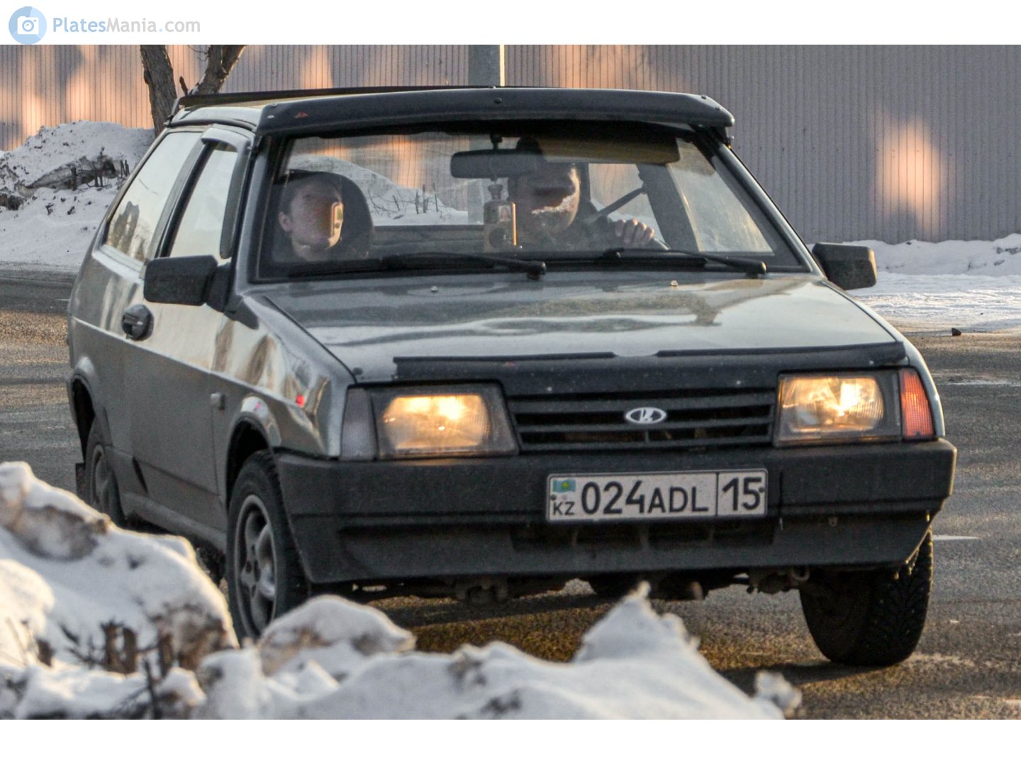024 ADL 15, Lada (VAZ) 2108 Спутник (Samara/Forma/Sputnik) 3-door Hatch, 1984–2003