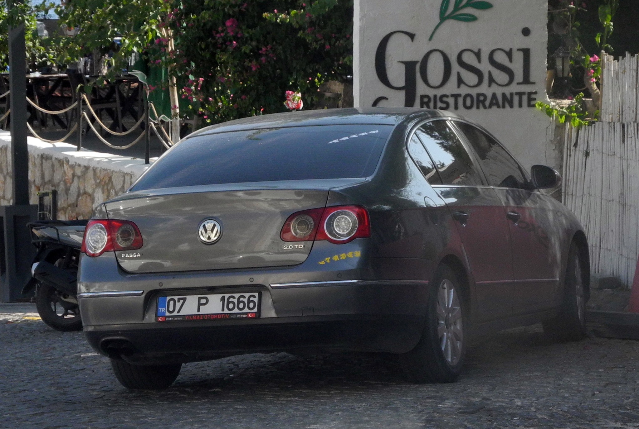 07 P 1666, Volkswagen Passat 6th gen Sedan (B6; 3C), 2005–2010