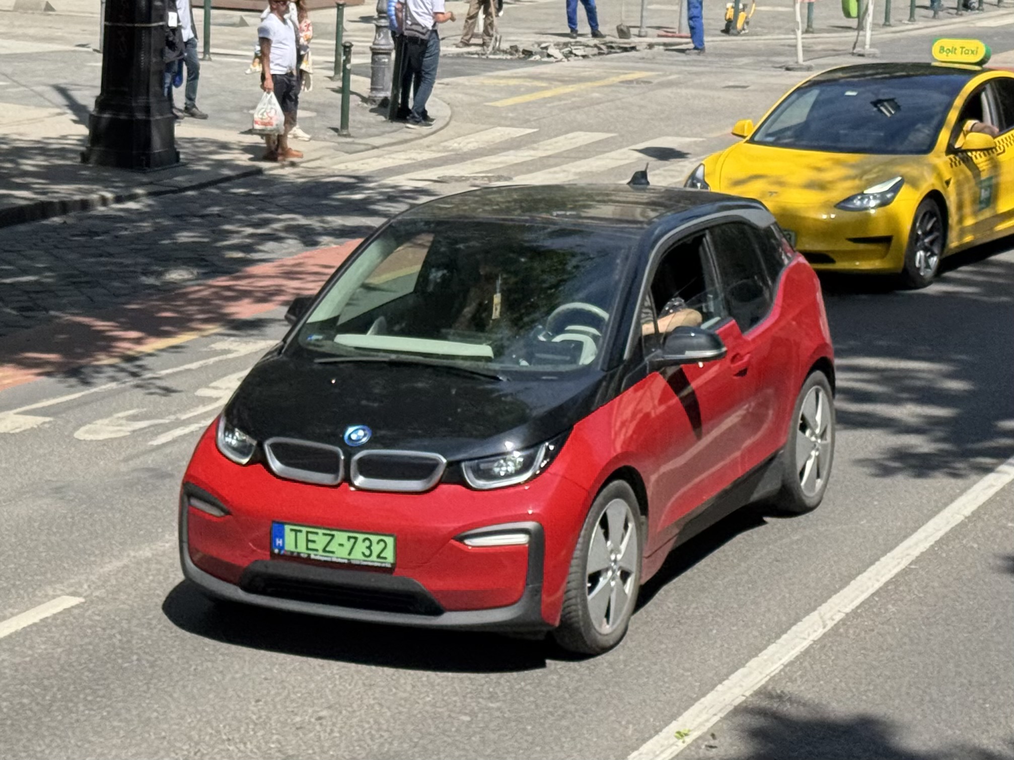 TEZ-732, BMW i3 