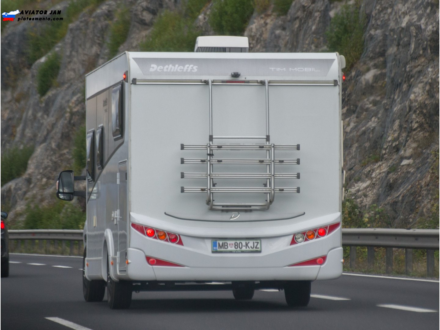 MB 80-KJZ, Dethleffs 