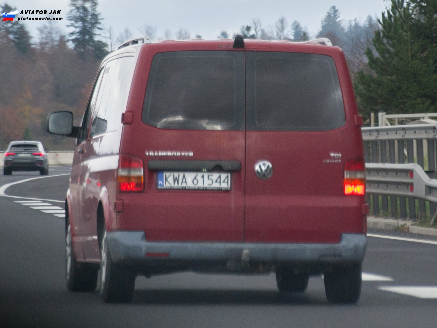 KWA 61544, Volkswagen Transporter 5th gen Van (T5) (7E/7H), 2003–2009