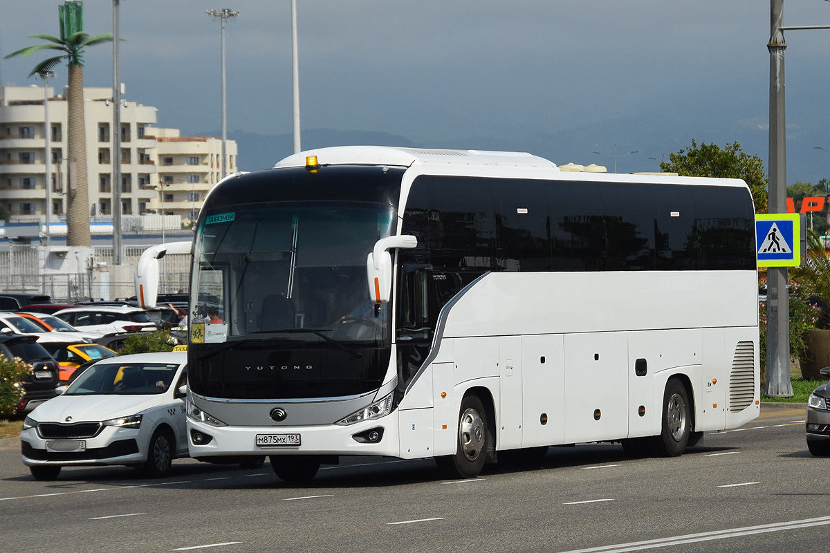 м 875 мх 193, Yutong ZK6128H 