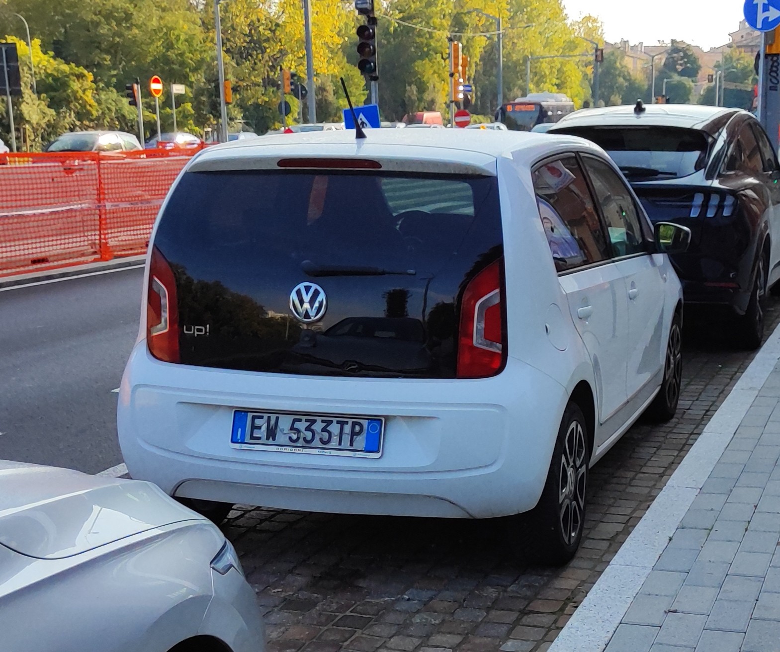 EW 533 TP, Volkswagen up! 1st gen 5-door Hatch (AA), 2012–2016 (–2017 for LATAM-market)