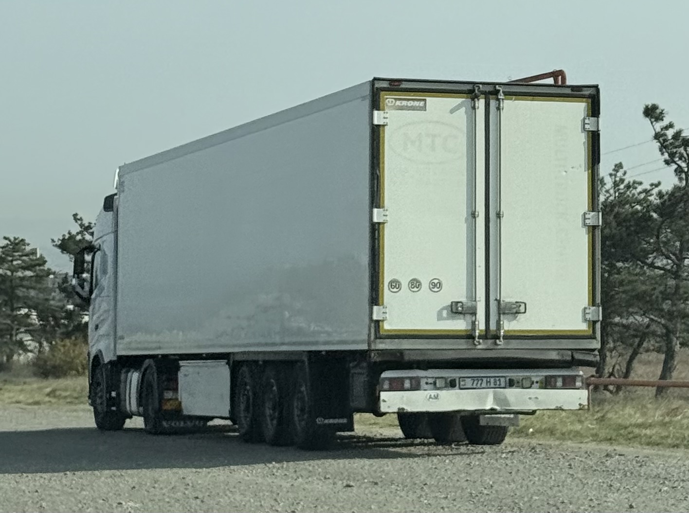 777 H 81, Trailers belonging to organizations 
