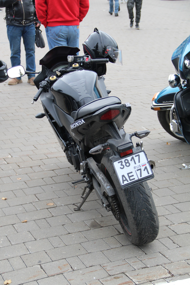 3817 ае 71, Honda CBR Series 