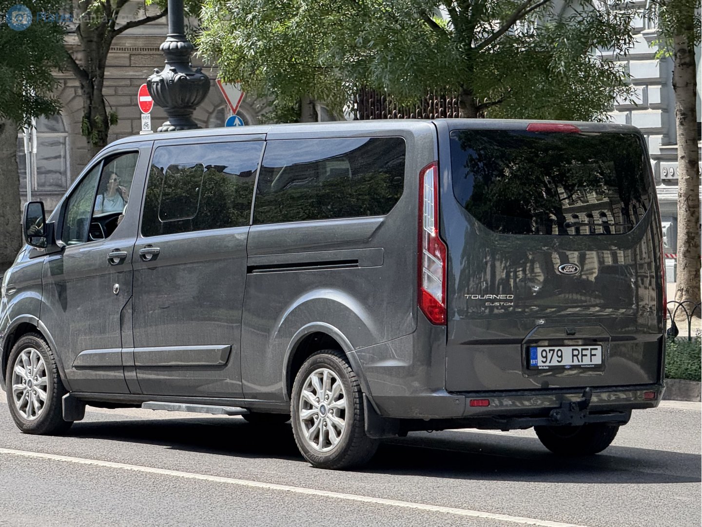 979 RFF, Ford Tourneo Custom 