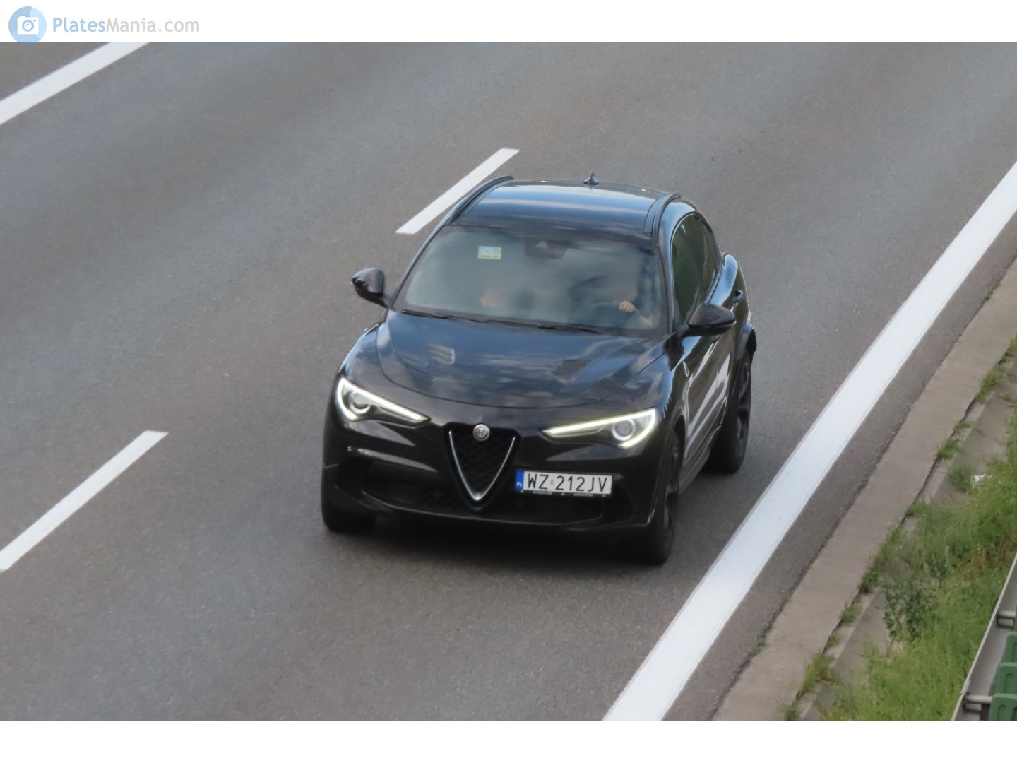 WZ 212JV, Alfa Romeo Stelvio 1st gen (949), 2017–