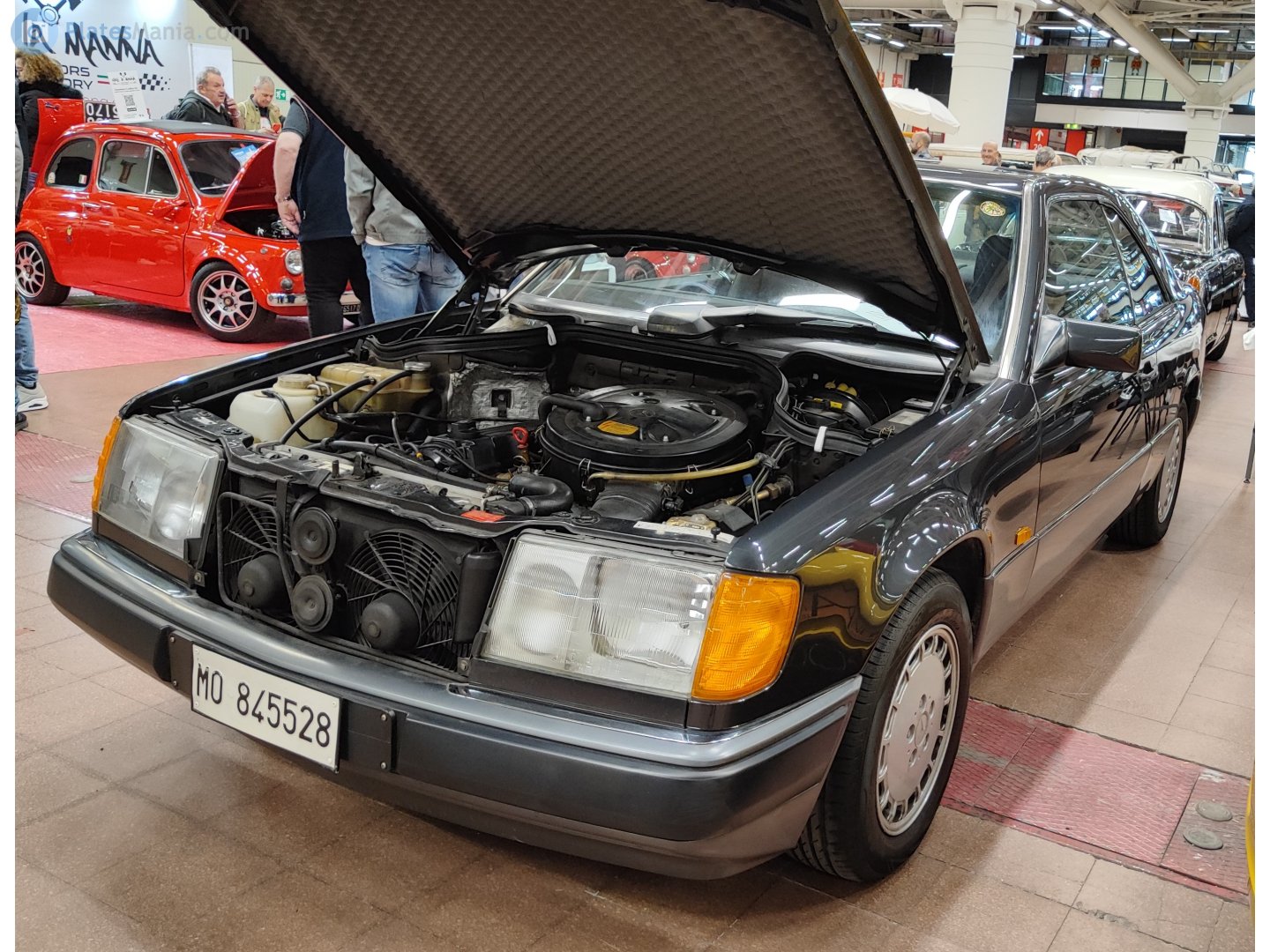 MO 845528, Mercedes-Benz E-Klasse 1st gen Coupé (C124), 1987–1996