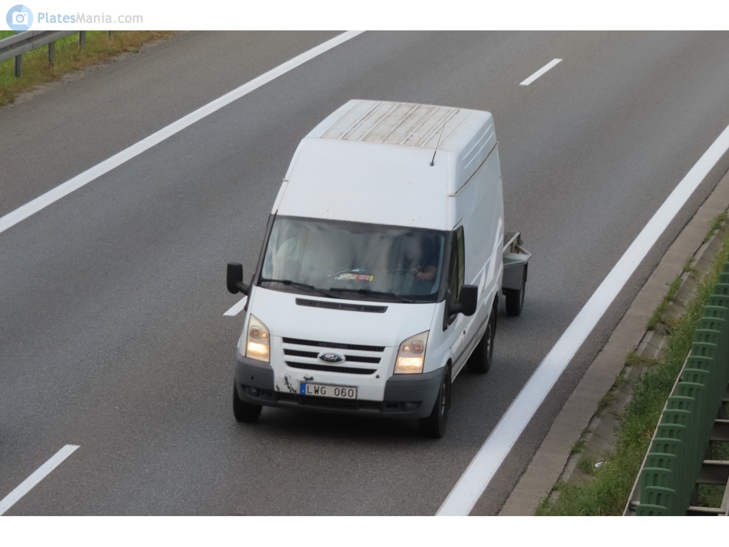 LWG 060, Ford Transit 