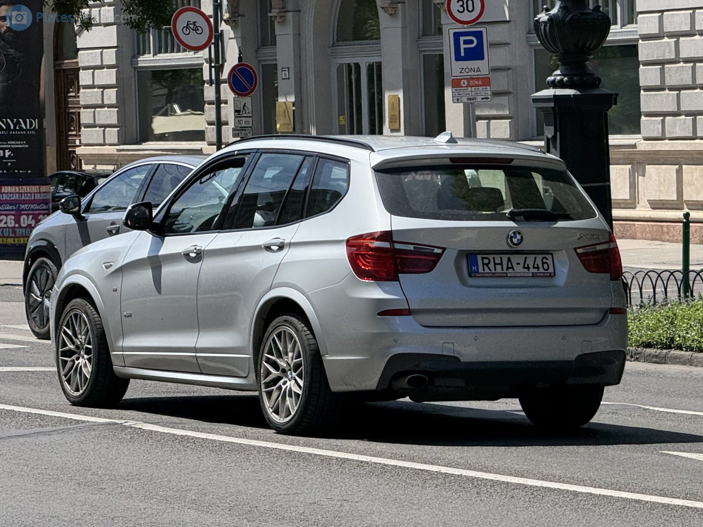 RHA-446, BMW X3 