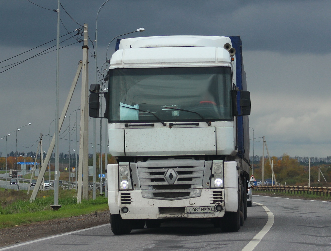 о 481 мр 67, Renault Magnum 