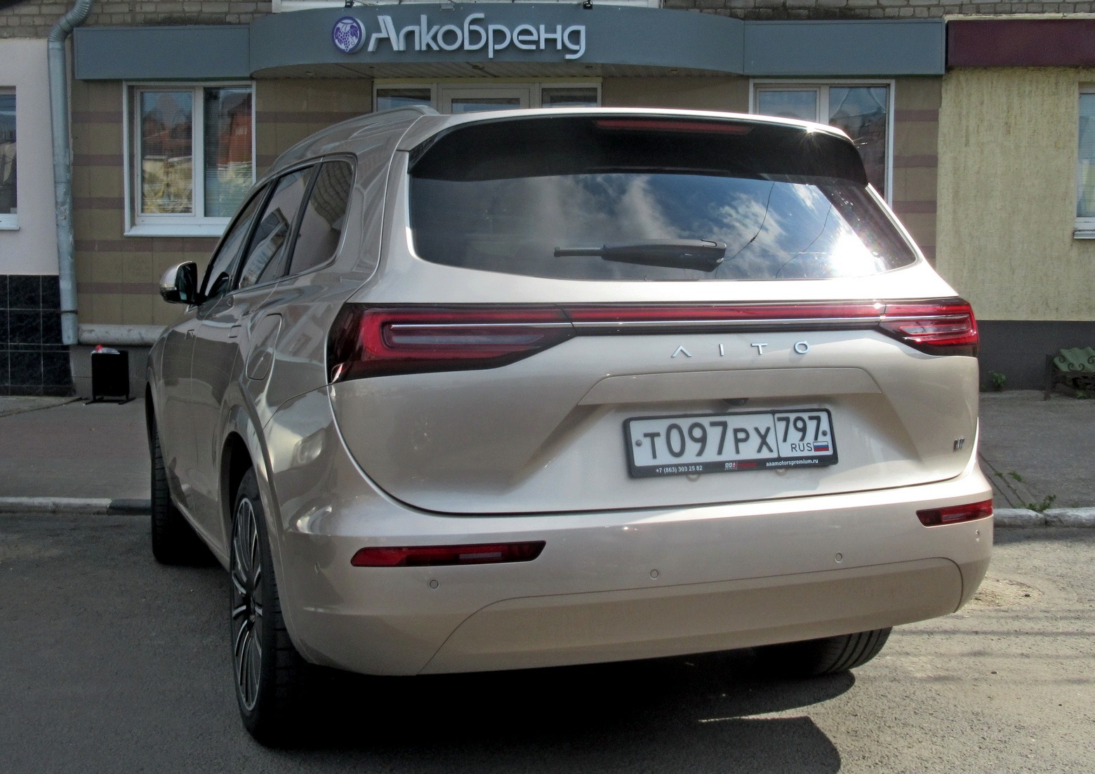 т 097 рх 797, AITO (Wenjie) M7 1st gen, 2022–