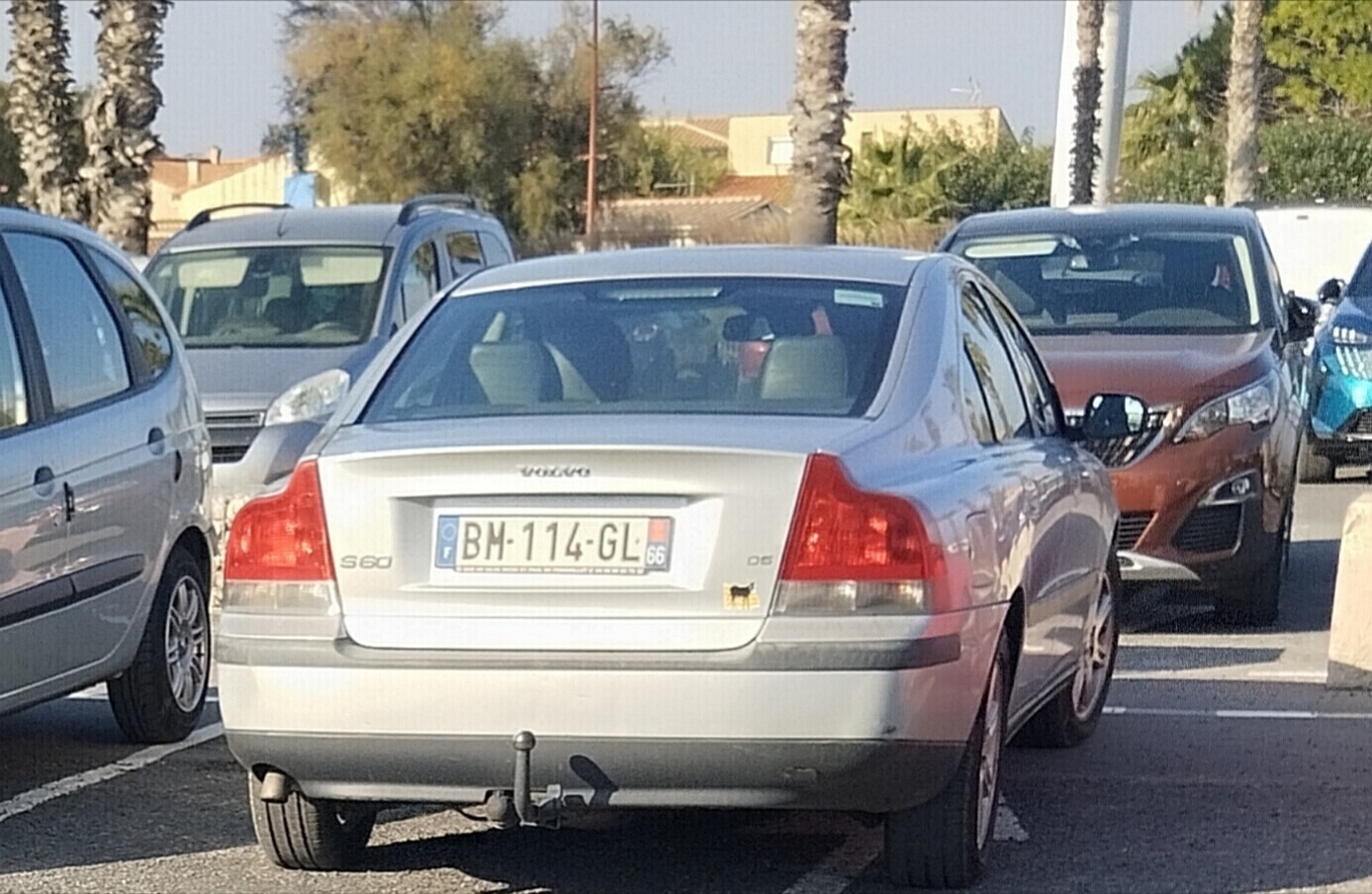 BM-114-GL, Volvo S60 1st gen (384), 2001–2009