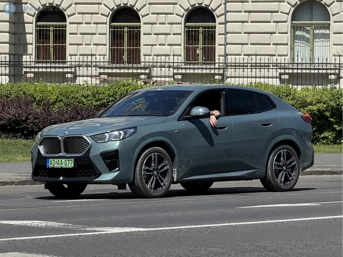 AO AA-007, BMW X2 2nd gen iX2 (U10), 2024–