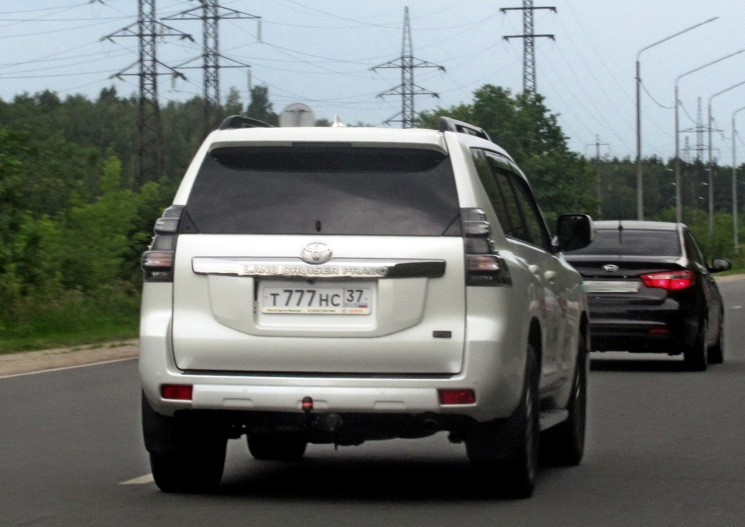 т 777 нс 37, Toyota Land Cruiser Prado 4th gen 5-door SUV (J150), 1st facelift, 2013–2017