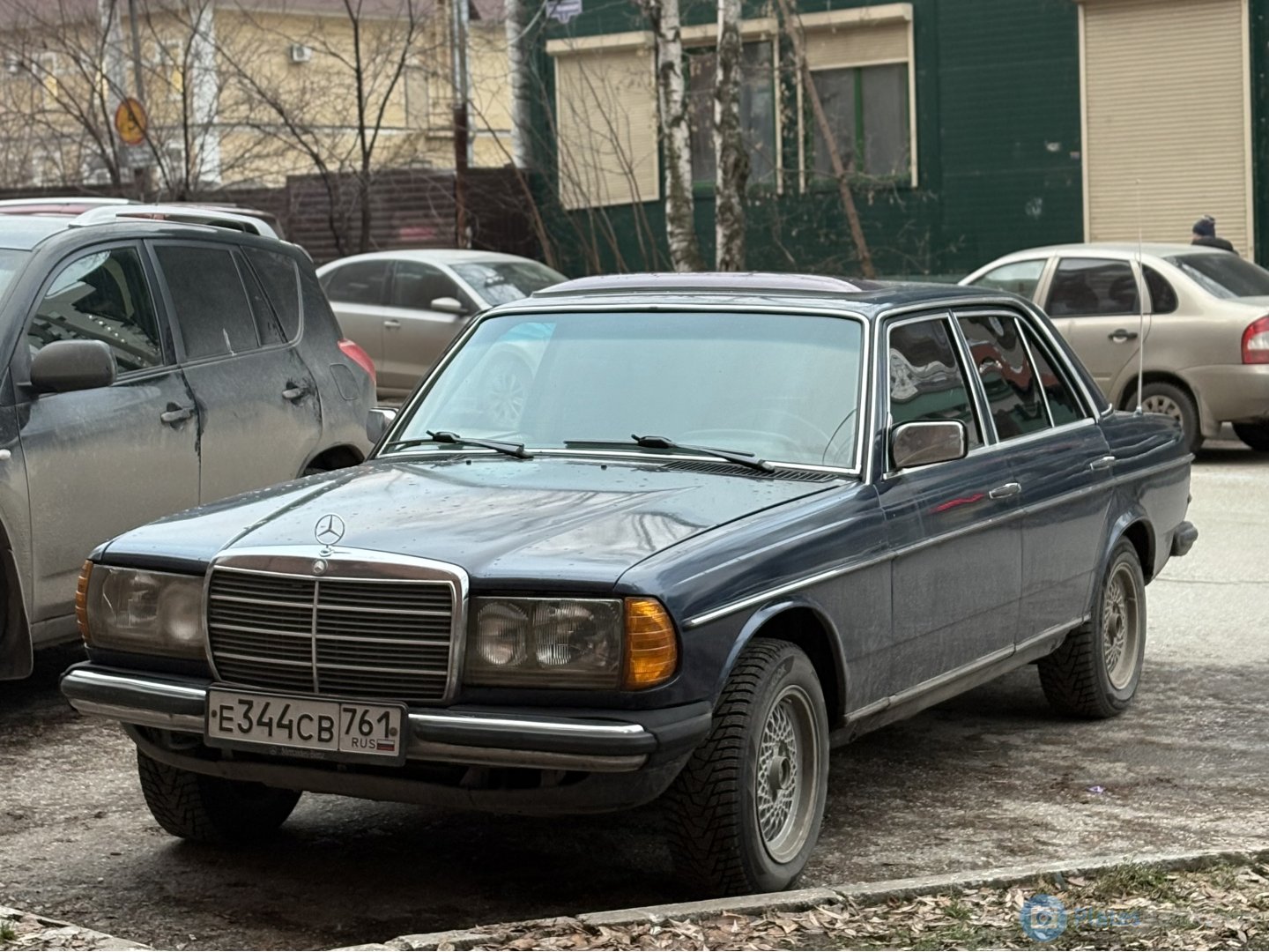 е 344 св 761, Mercedes-Benz E-Klasse 200–300 Sedan (W123), 1975­–1986