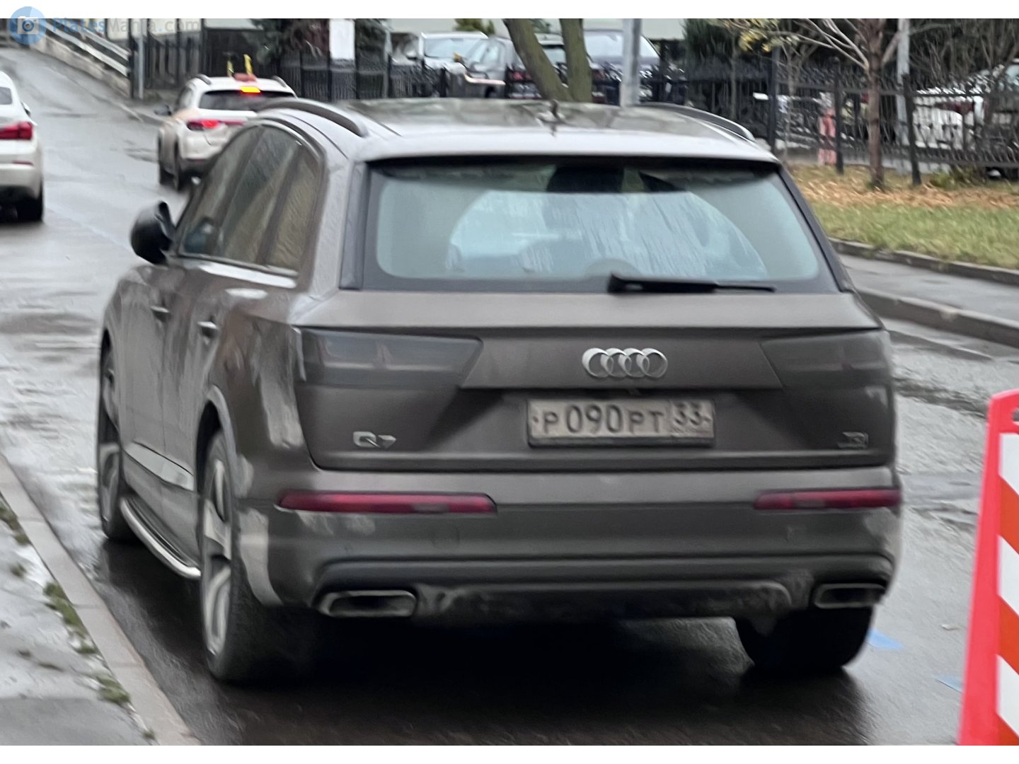 р 090 рт 33, Audi Q7 2nd gen (4MB), 2015–2019