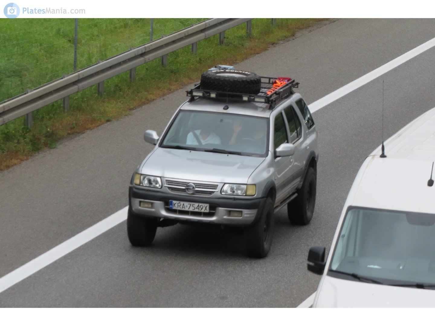 KRA 7549X, Opel Frontera 