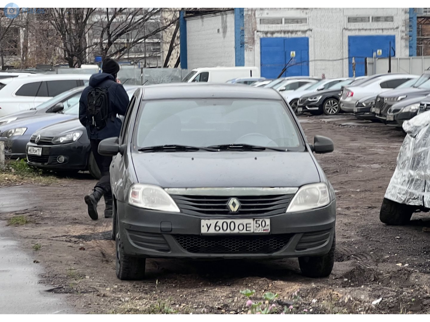 у 600 ое 50, Renault Logan 1st gen Sedan (LS0*/LS1*), facelift, 2009–2016