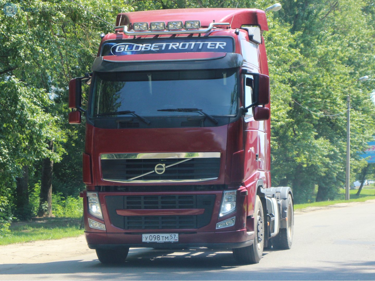 у 098 тм 57, Volvo FH 2nd gen, facelift, 2008–2012