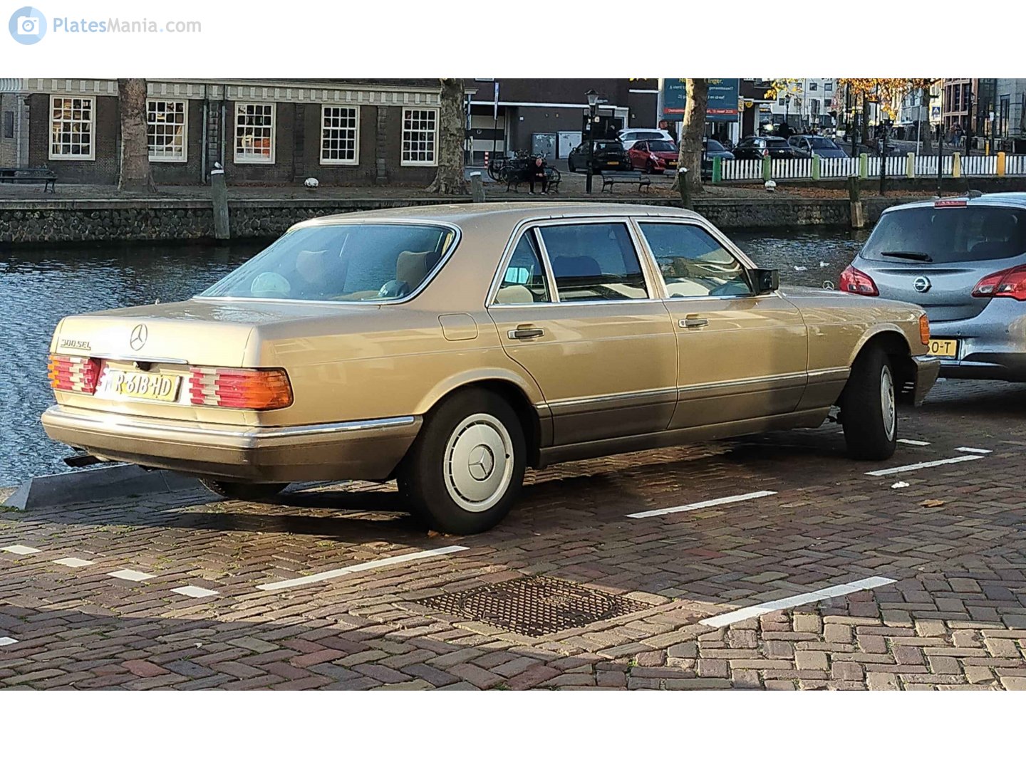 R-618-HD, Mercedes-Benz S-Klasse 4th gen Sedan (W126/V126), 1979–1991