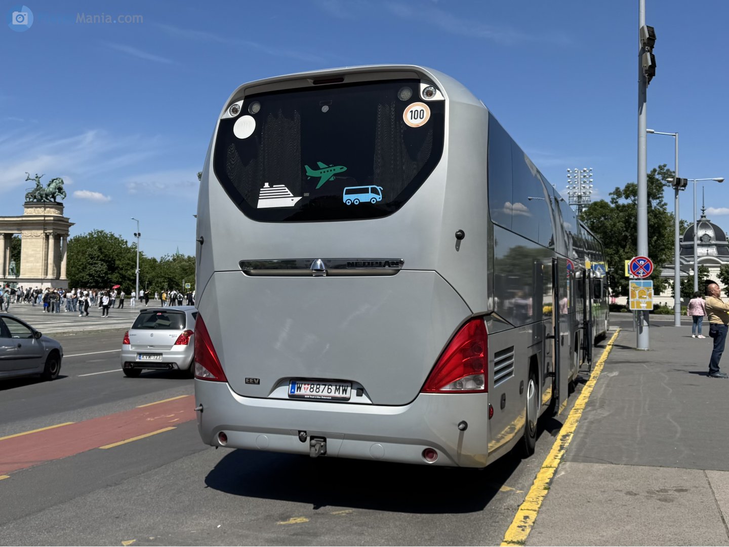 W 8876 MW, Neoplan 
