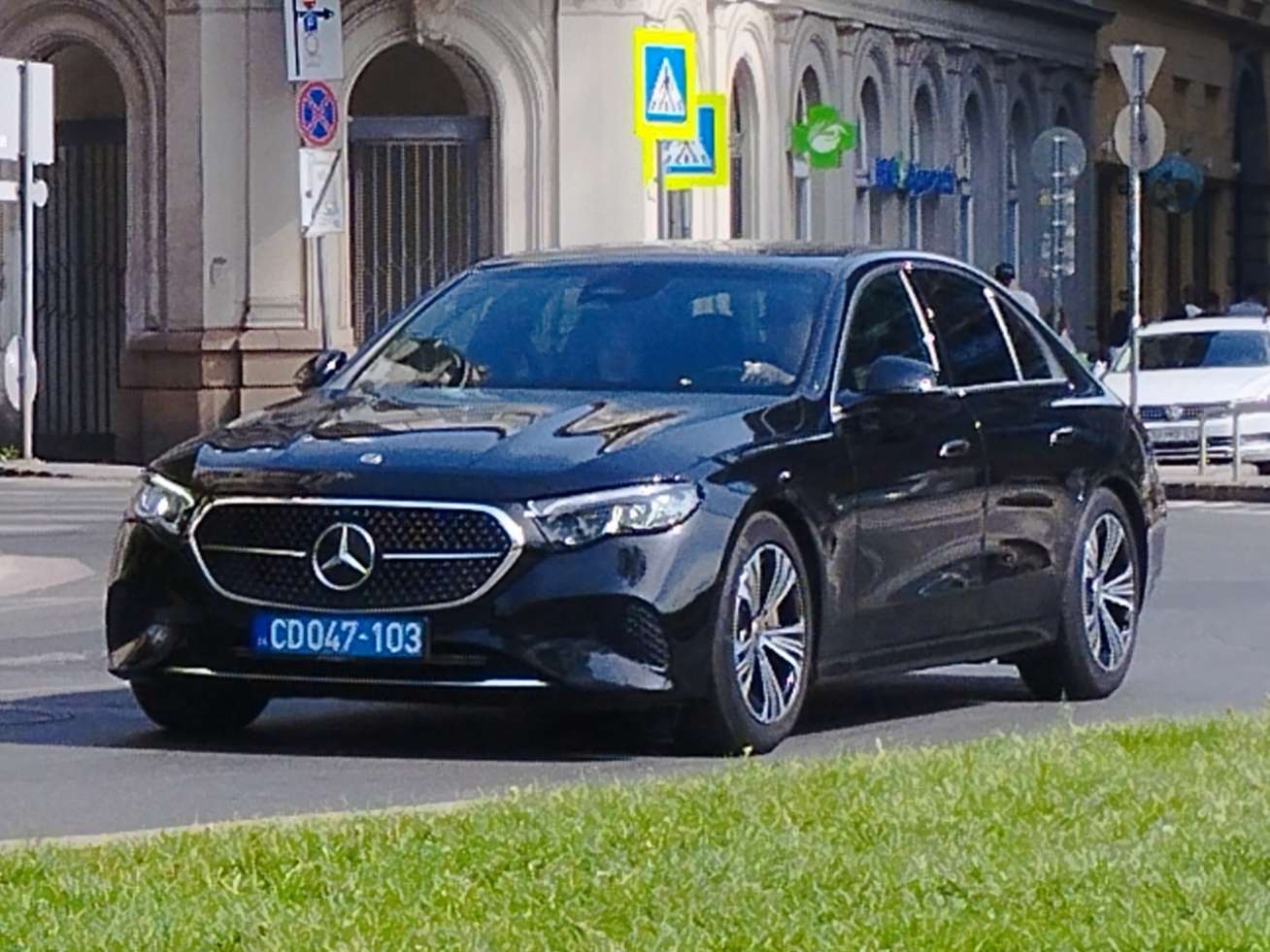 CD047-103, Mercedes-Benz E-Klasse 6th gen Sedan (V214/W214), 2023­–