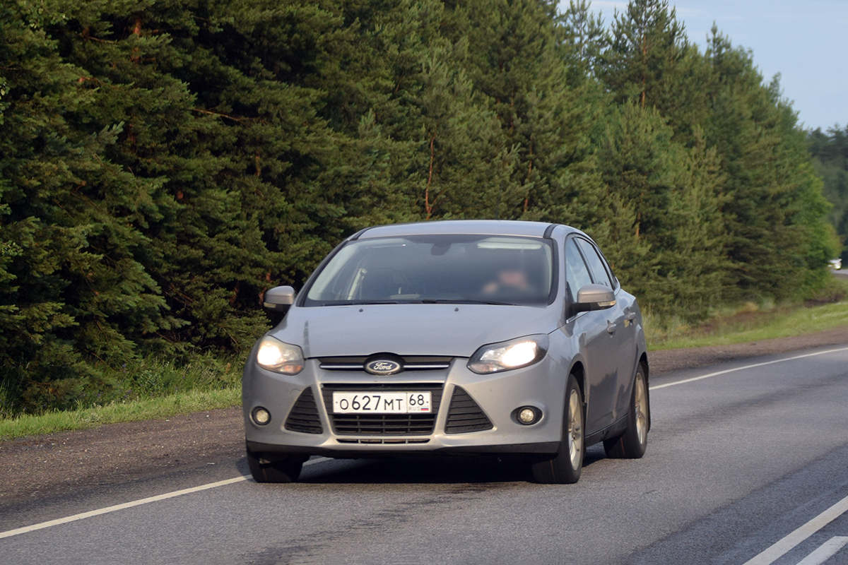 о 627 мт 68, Ford Focus 3rd gen Sedan (DYB; C346), 2011–2014
