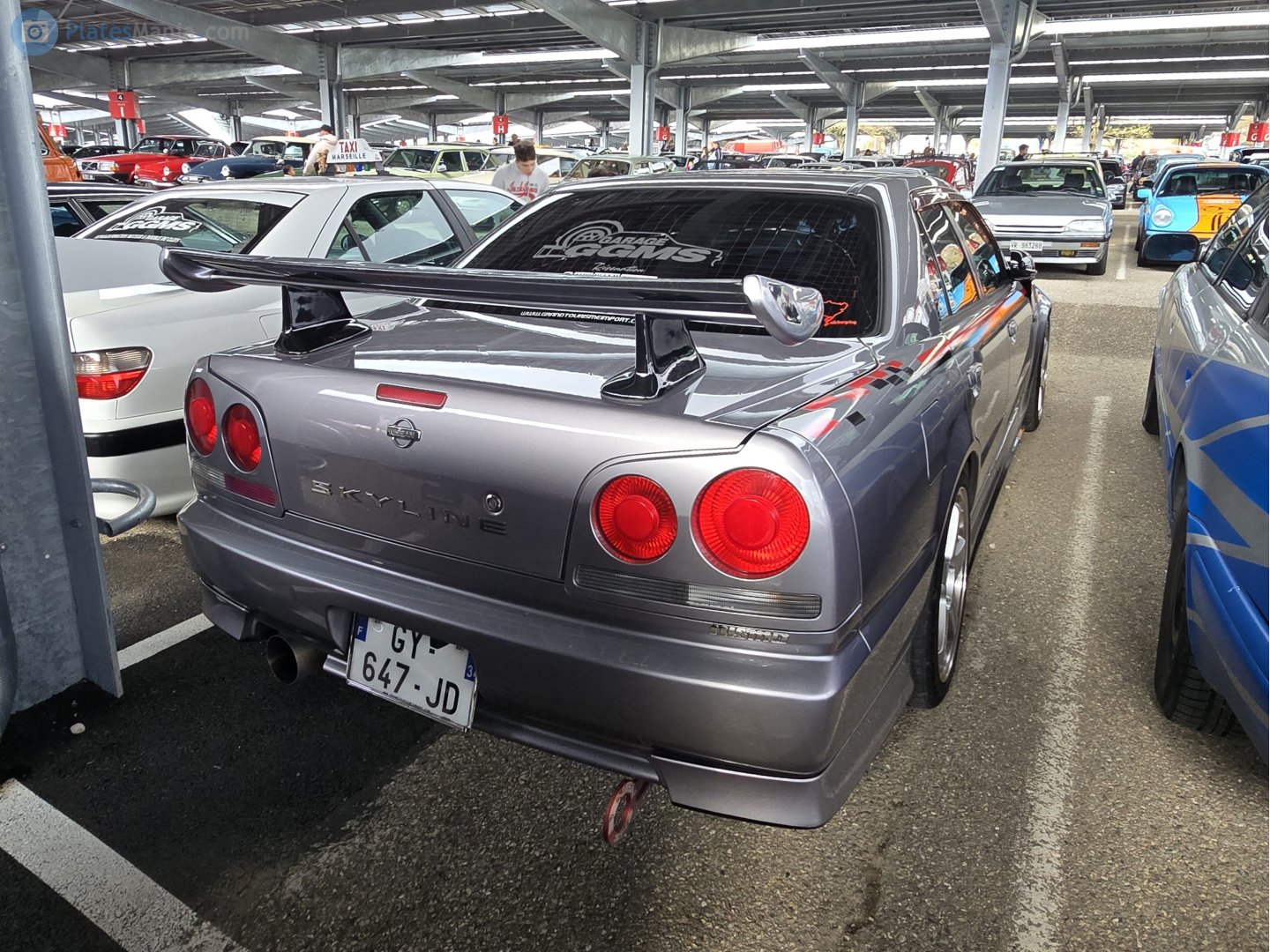 GY-647-JD, Nissan Skyline 10th gen Sedan (R34), 1998–2001