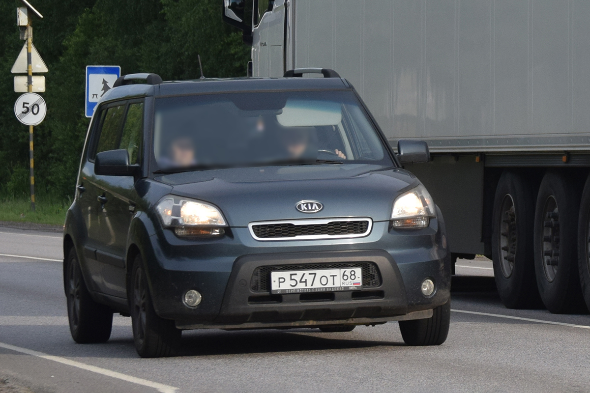 р 547 от 68, Kia Soul 1st gen (AM), 2008–2013