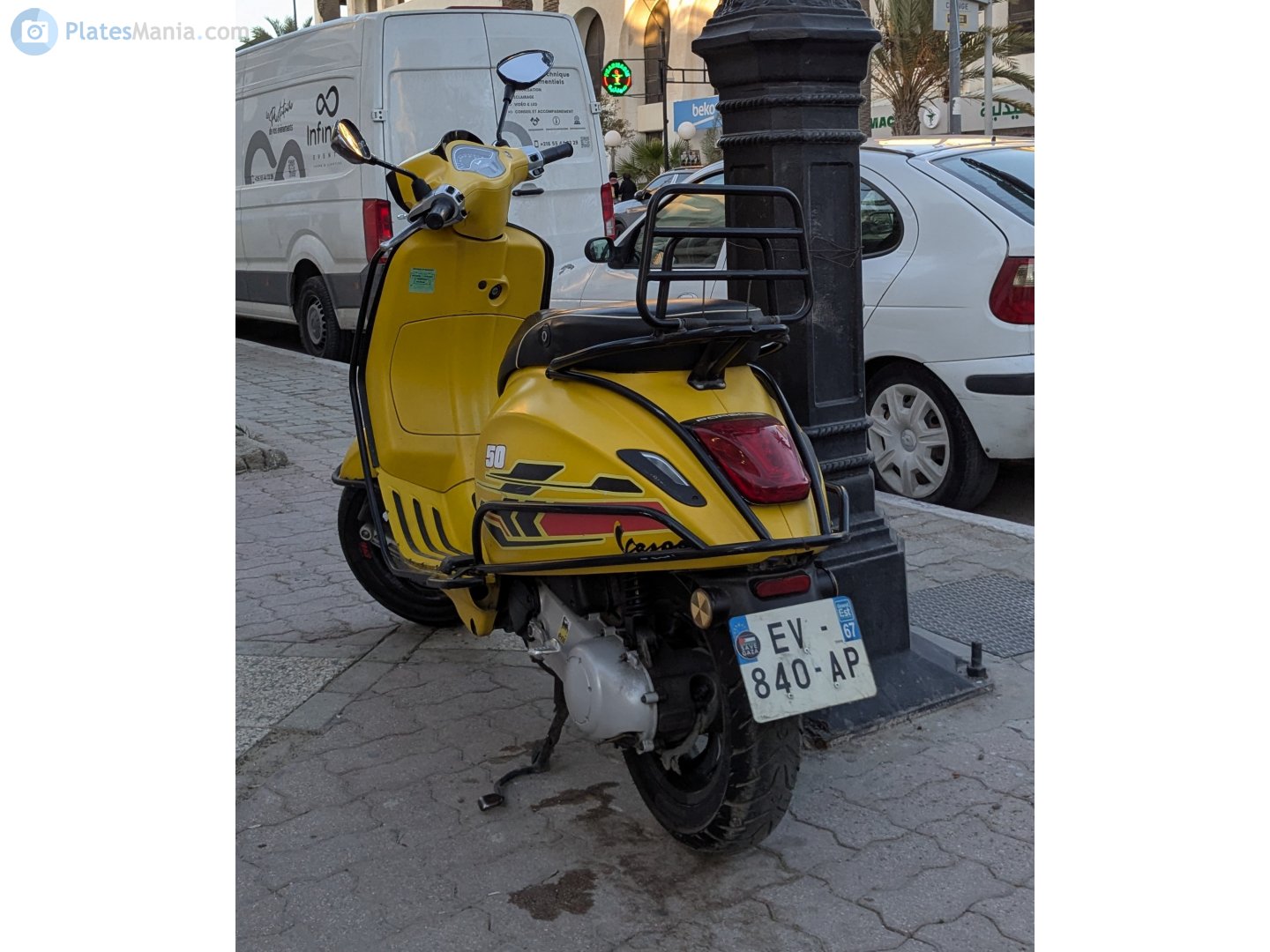 EV-840-AP, Vespa Sprint 