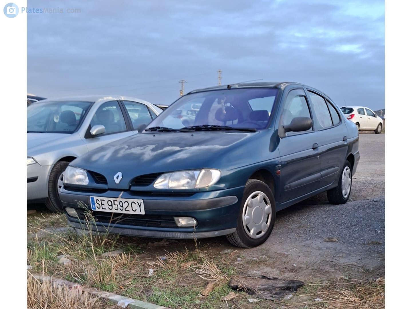 SE 9592 CY, Renault Mégane 1st gen Classic Sedan (L64), 1996–1999