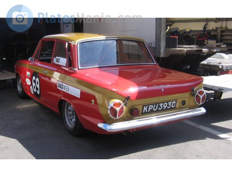 KPU 393C, Ford Cortina