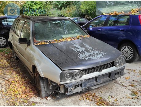 SPJ-651, Volkswagen Golf